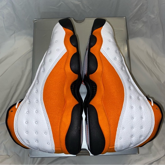 Air Jordan 13 Retro - Picture 5 of 8